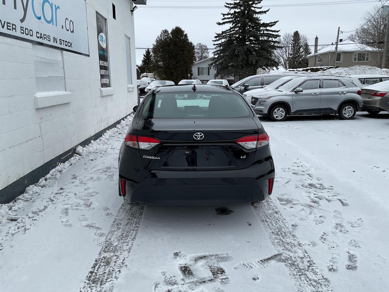 2023 Toyota Corolla  Photo3