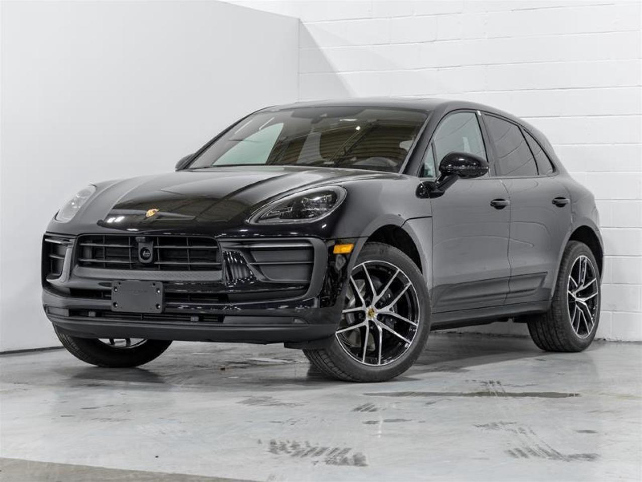 2025 Porsche Macan  Photo