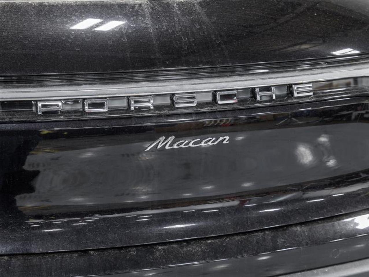 2025 Porsche Macan  Photo