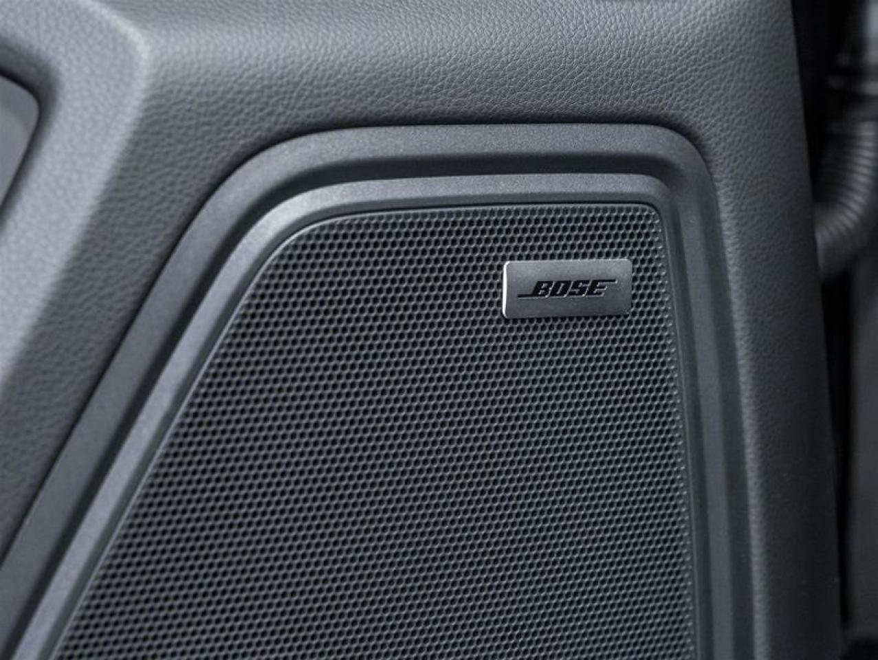 2025 Porsche Macan  Photo