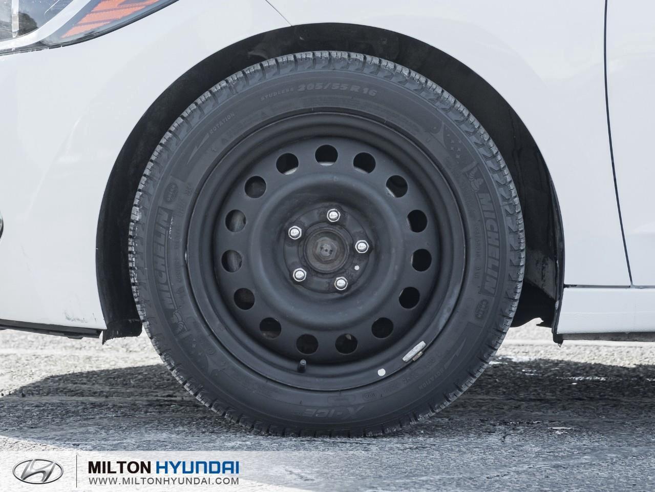 2018 Hyundai Elantra GL (A6) 4dr Sedan Photo