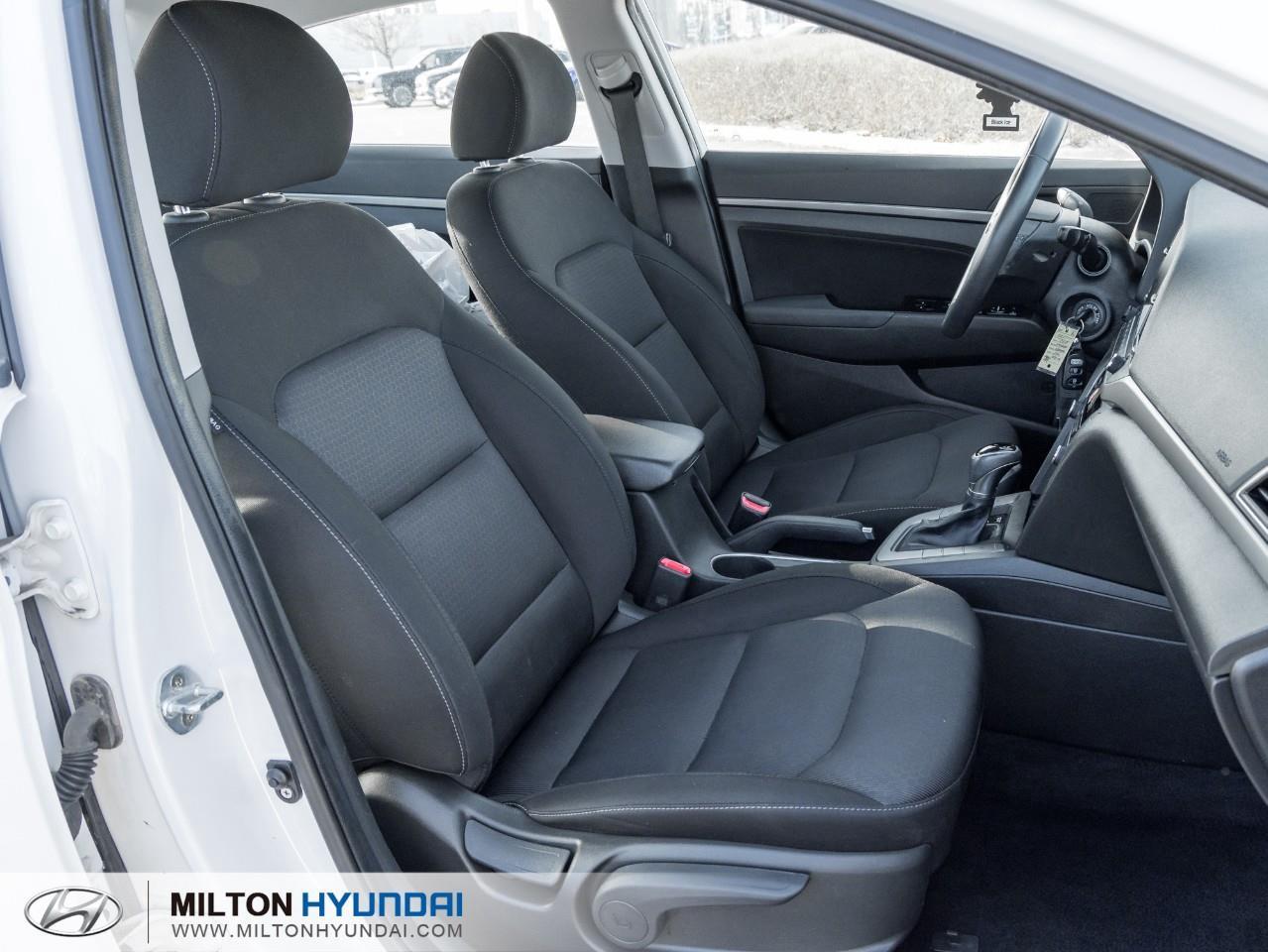 2018 Hyundai Elantra GL (A6) 4dr Sedan Photo