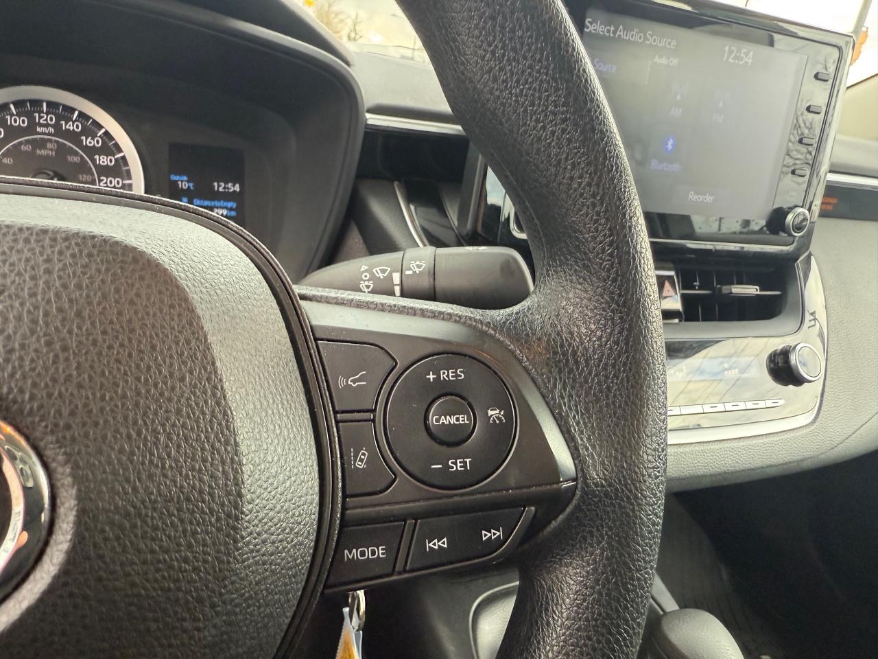 2022 Toyota Corolla LE 4DR SEDAN Photo