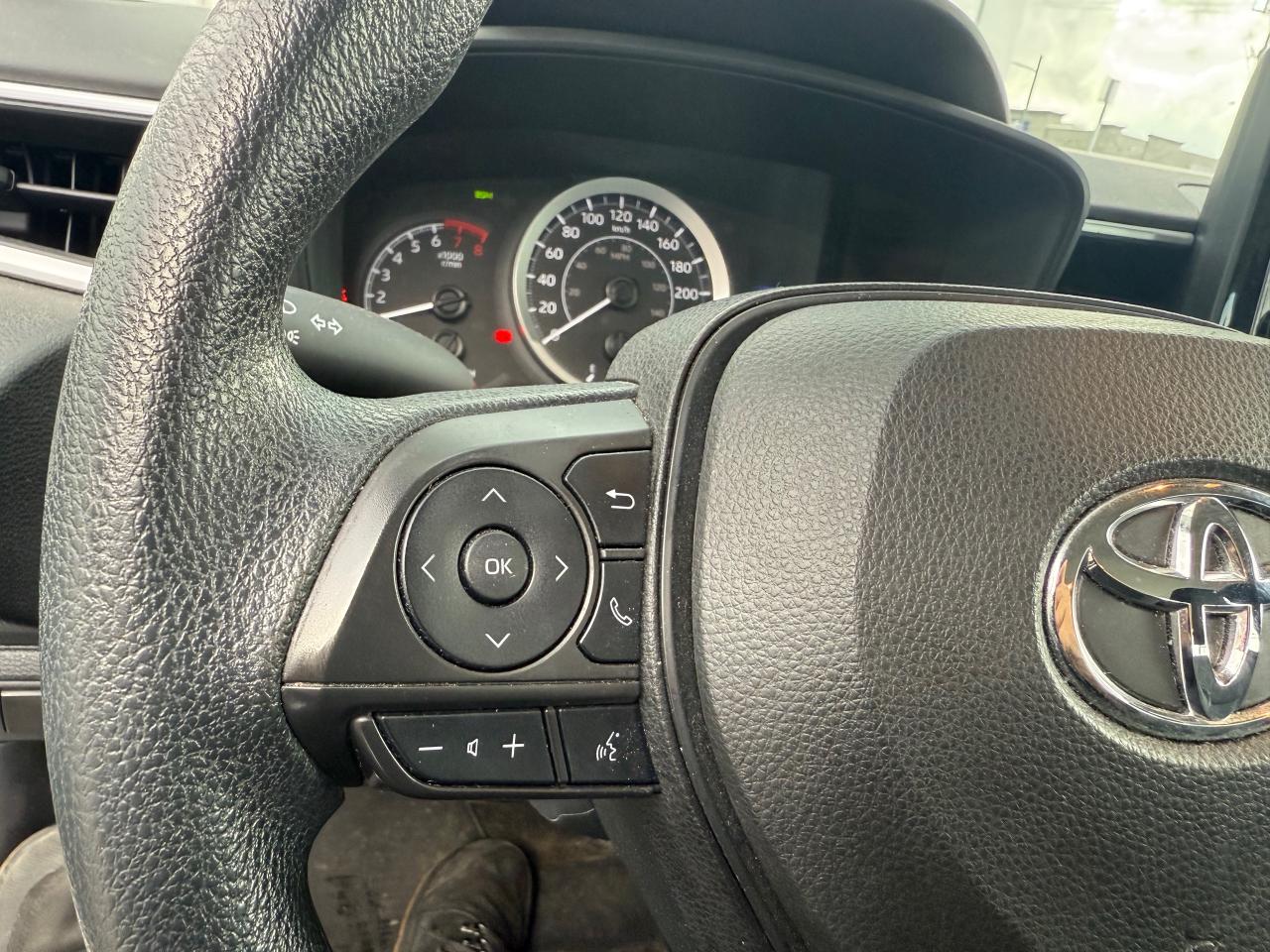 2022 Toyota Corolla LE 4DR SEDAN Photo