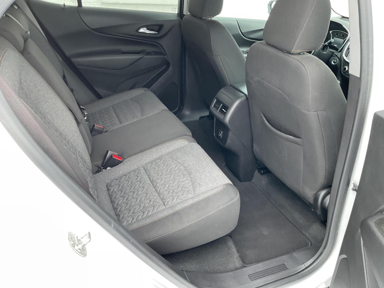 2024 Chevrolet Equinox LT 4dr All-Wheel Drive Photo