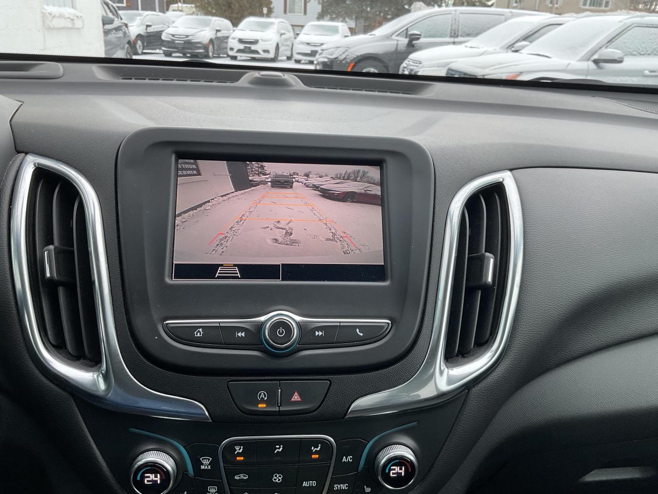 2024 Chevrolet Equinox LT 4dr All-Wheel Drive Photo