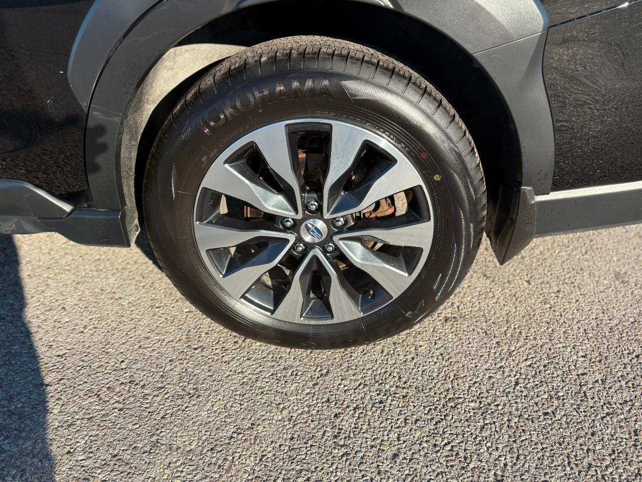 2024 Subaru Outback Limited 4dr All-Wheel Drive Photo3