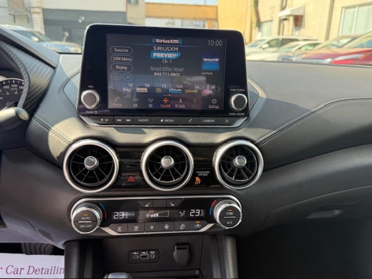 2021 Nissan Sentra SV, APPLE CARPLAY, HEATED SEATS, PUSH BUTTON, SIRI Photo