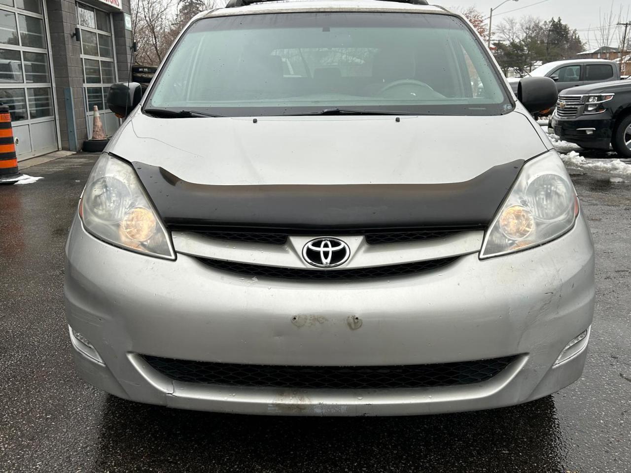 2007 Toyota Sienna 5dr LE 8-Passenger 2WD Photo