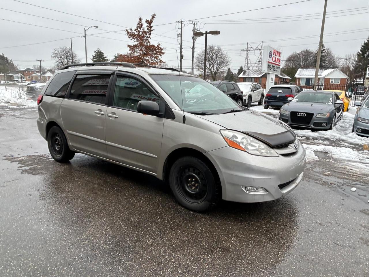 2007 Toyota Sienna 5dr LE 8-Passenger 2WD Photo
