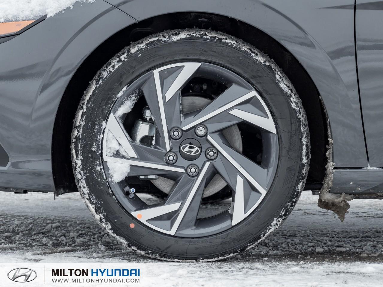 2026 Hyundai Elantra PREFERRED 4DR SEDAN Photo3