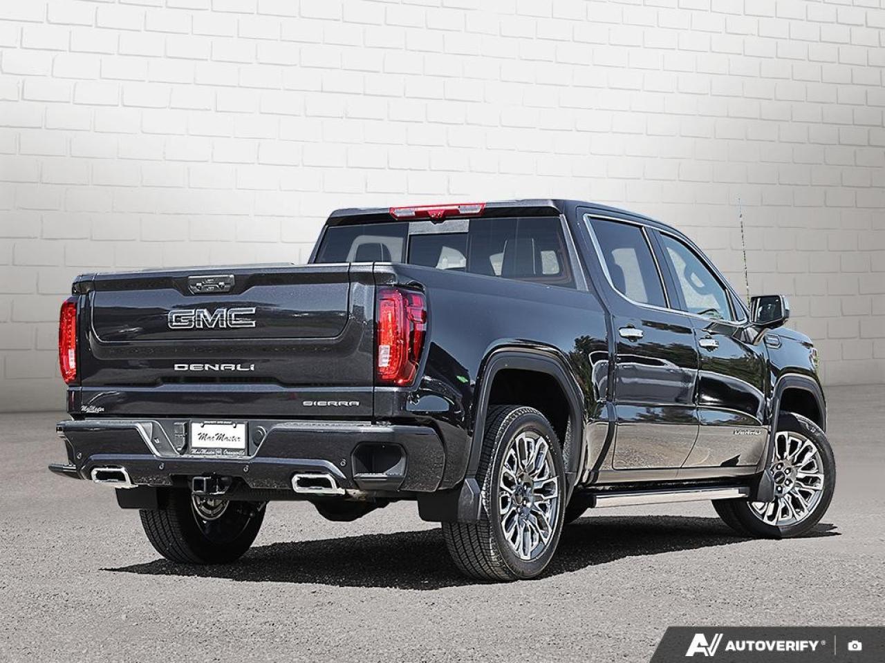 2026 GMC Sierra 1500 Crew Cab Short Box 4-Wheel Drive Denali Ultimate Photo4