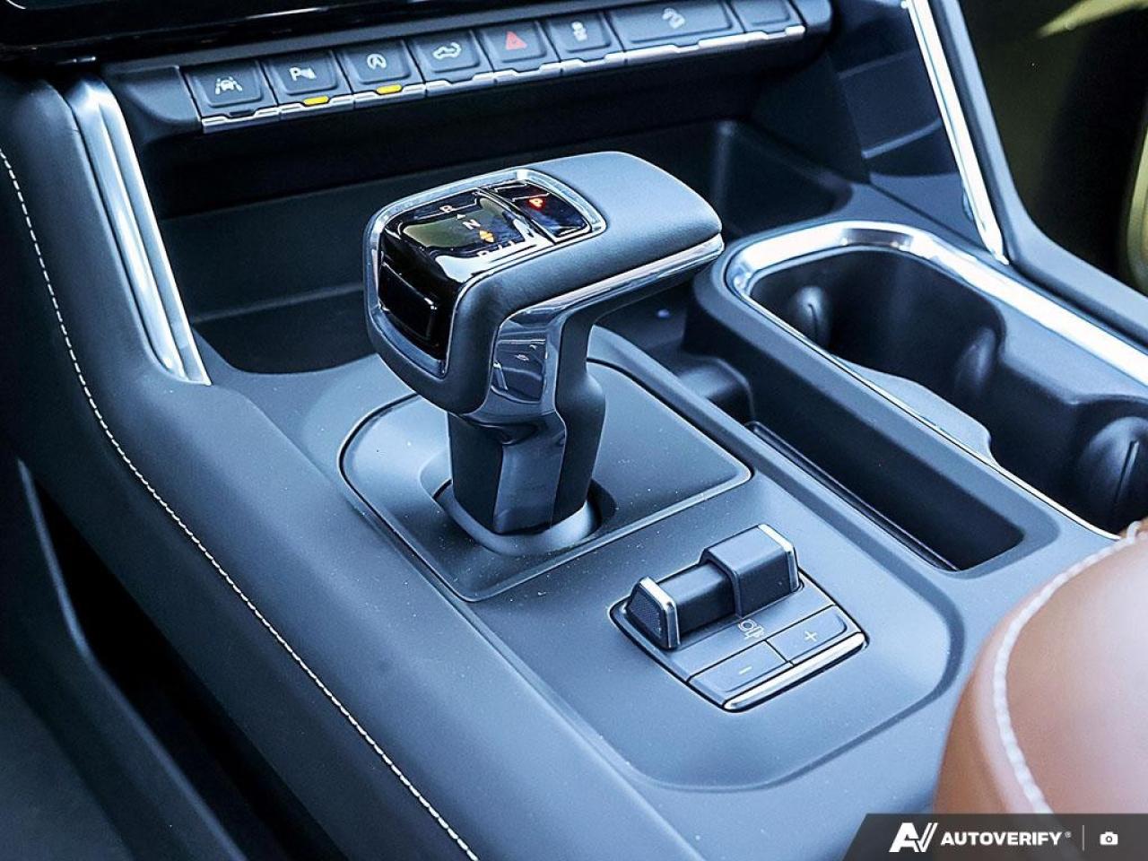 2026 GMC Sierra 1500 Crew Cab Short Box 4-Wheel Drive Denali Ultimate Photo