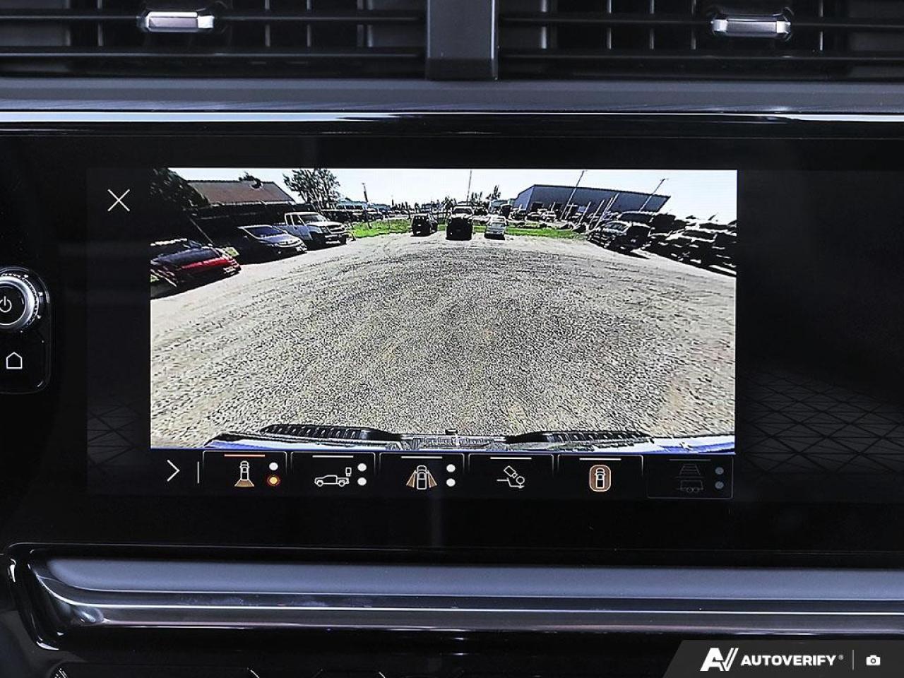 2026 GMC Sierra 1500 Crew Cab Short Box 4-Wheel Drive Denali Ultimate Photo