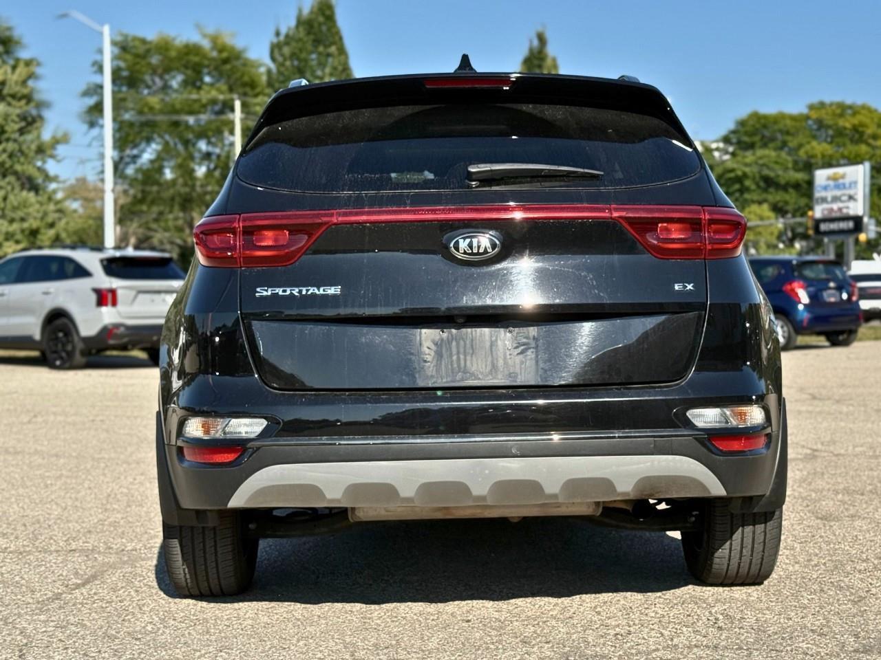 2022 Kia Sportage EX S 4dr All-Wheel Drive Photo3