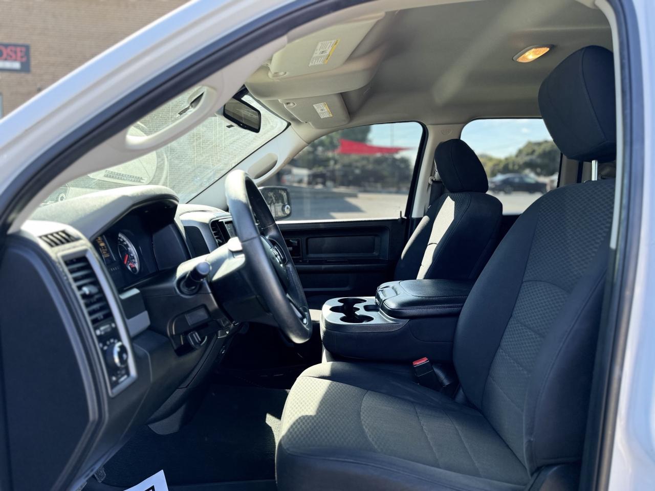 2019 RAM 1500 Express 4x4 Quad Cab 6'4  Box Photo