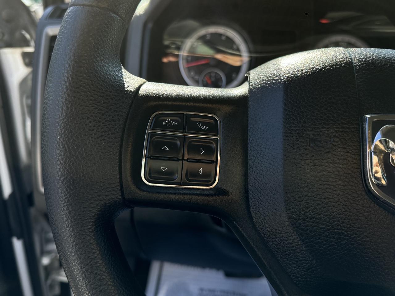 2019 RAM 1500 Express 4x4 Quad Cab 6'4  Box Photo