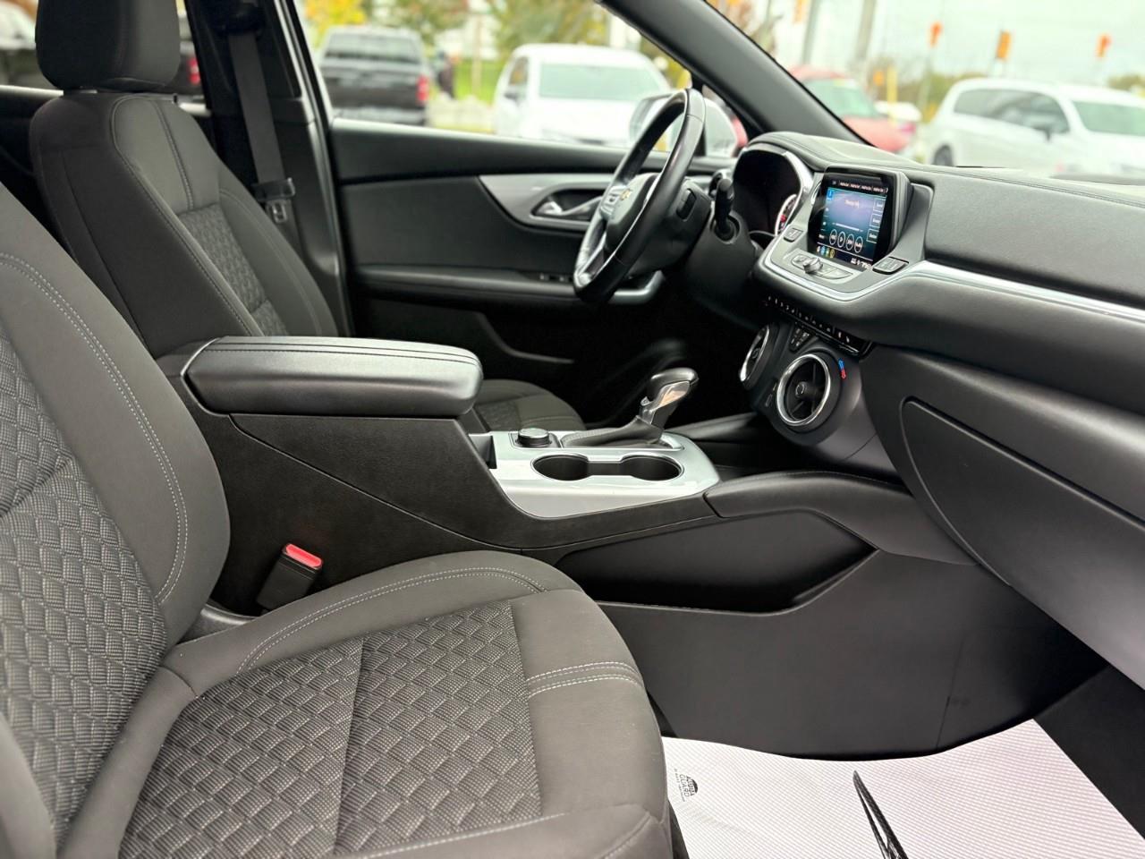 2020 Chevrolet Blazer LT All-Wheel Drive Photo