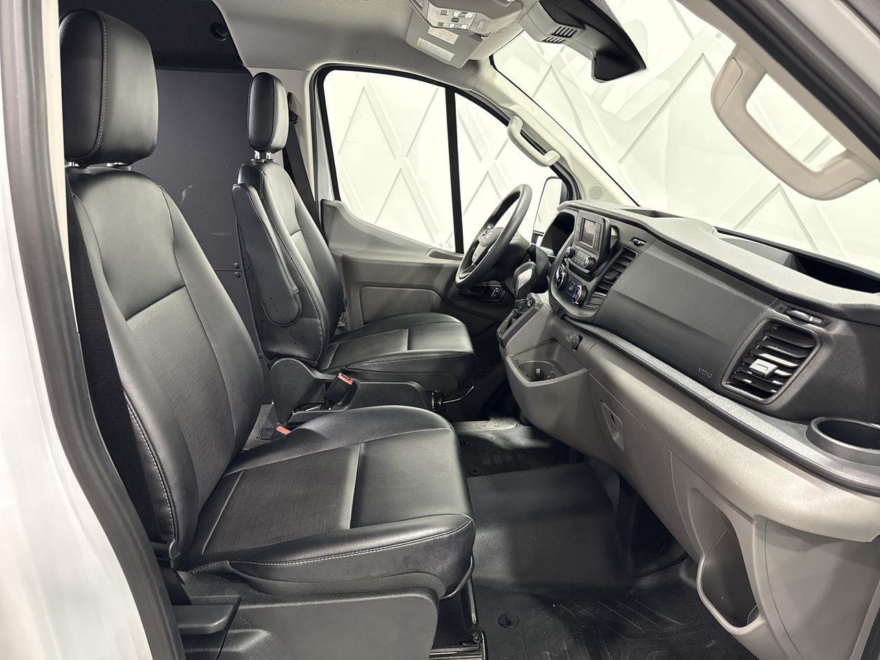 2024 Ford Transit-250 Cargo  Photo