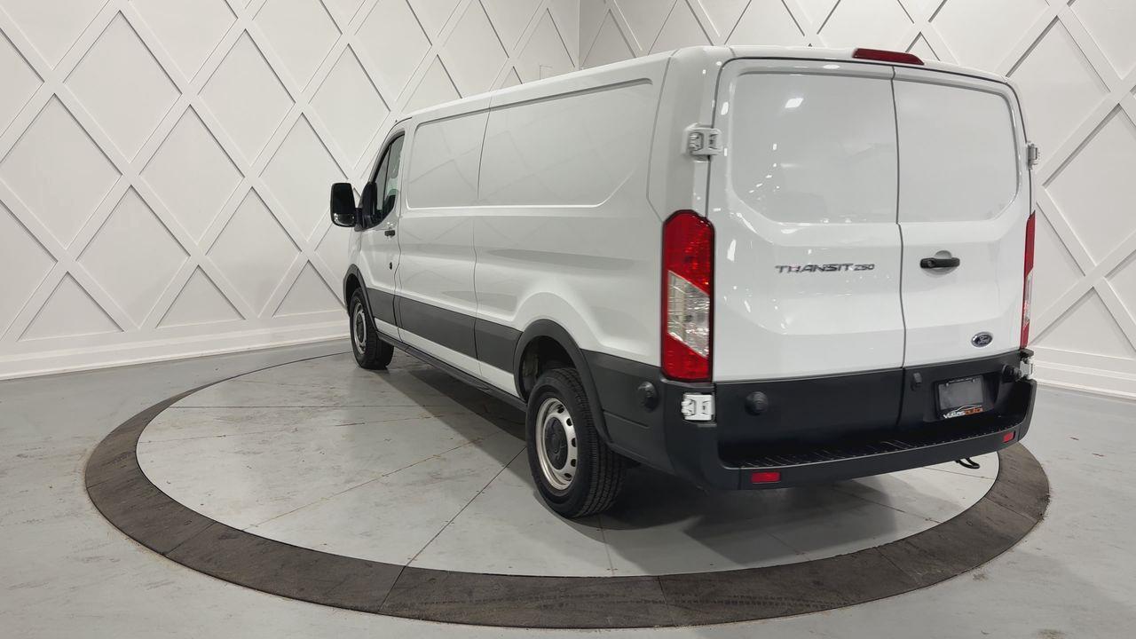 2024 Ford Transit-250 Cargo  Photo
