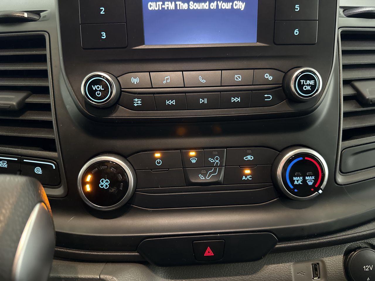 2024 Ford Transit-250 Cargo  Photo