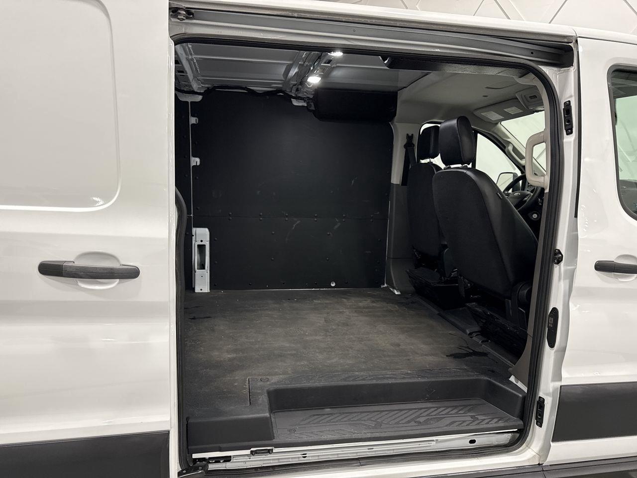 2024 Ford Transit-250 Cargo  Photo