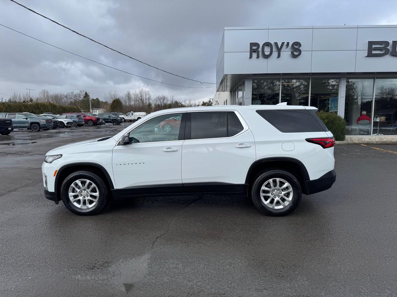 2023 Chevrolet Traverse AWD 4dr LS w/1LS Photo