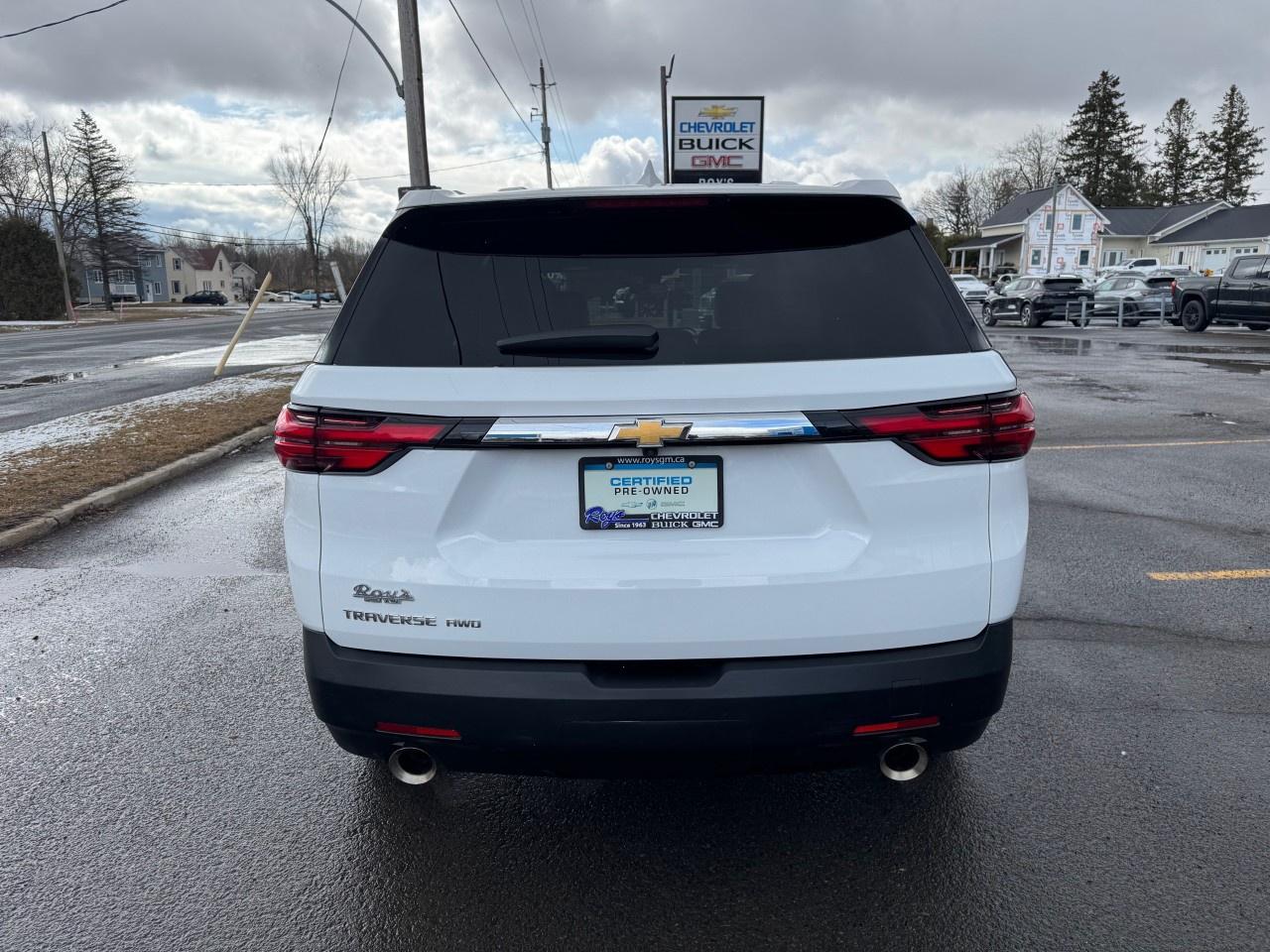 2023 Chevrolet Traverse AWD 4dr LS w/1LS Photo