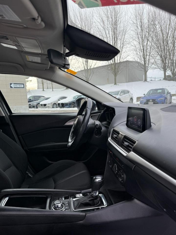 2018 Mazda 3 GS (A6) 4dr Sport Photo