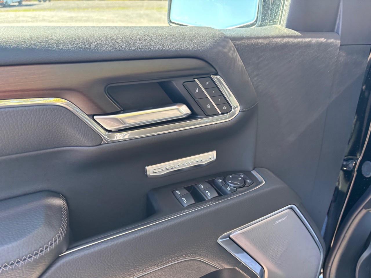 2026 GMC Sierra 1500 Crew Cab Standard Box 4-Wheel Drive Denali Photo