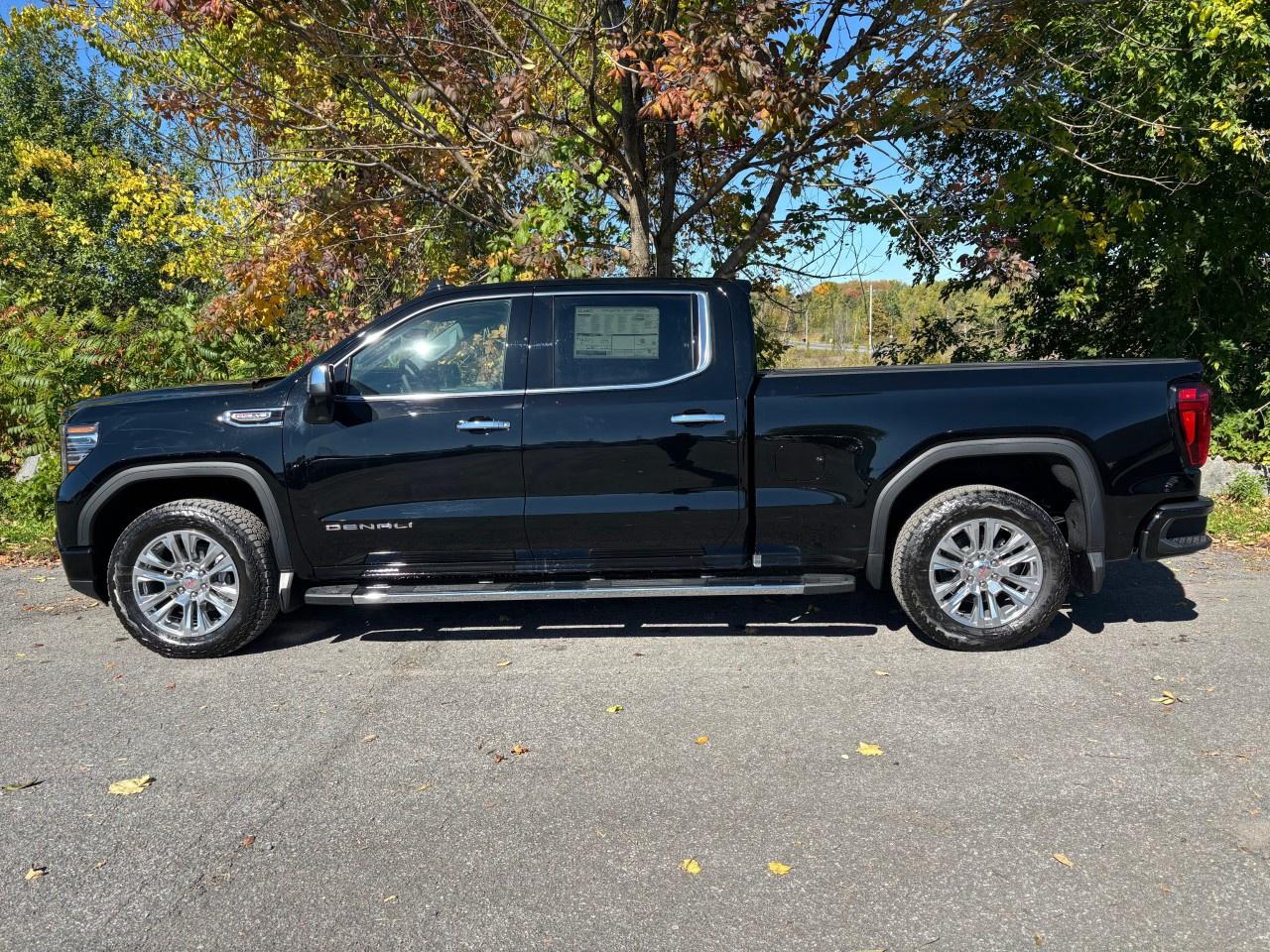 2026 GMC Sierra 1500 Crew Cab Standard Box 4-Wheel Drive Denali Photo