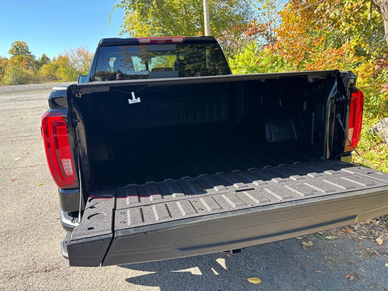 2026 GMC Sierra 1500 Crew Cab Standard Box 4-Wheel Drive Denali Photo