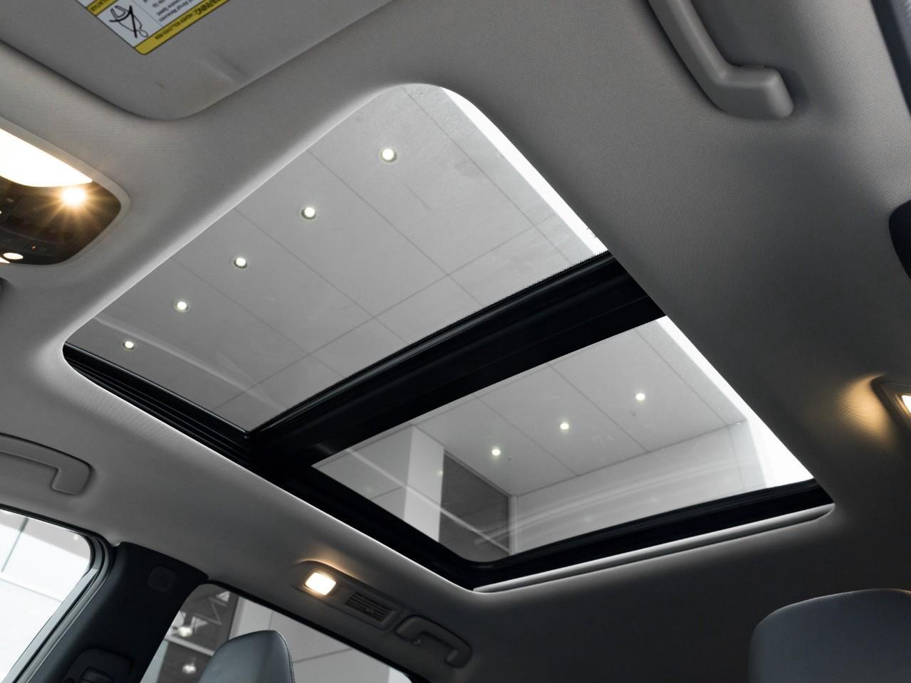 2022 Infiniti QX60 LUXE 4dr All-Wheel Drive Photo