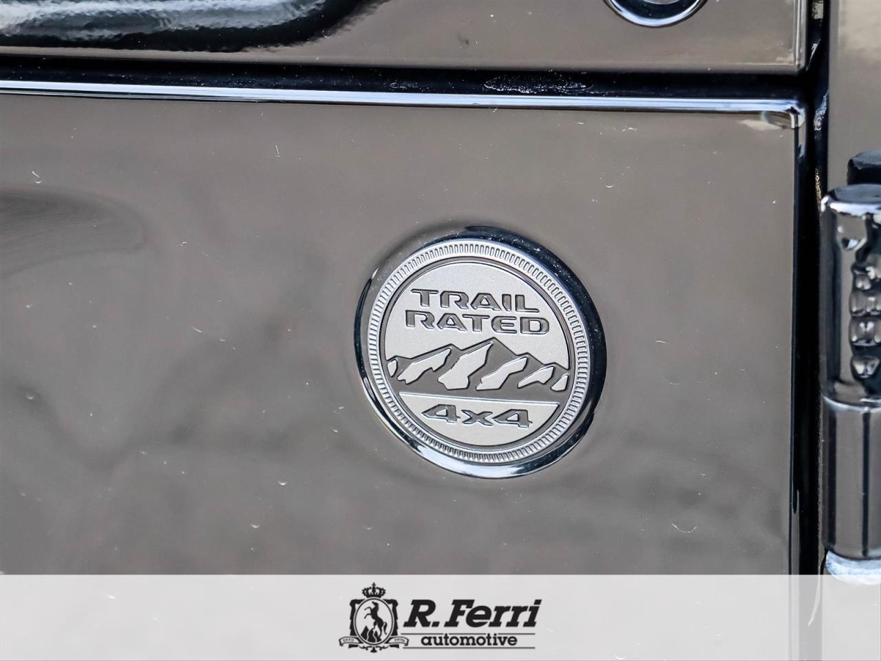 2021 Jeep WRANGLER UNLIMITED Sahara 4dr 4x4 Photo