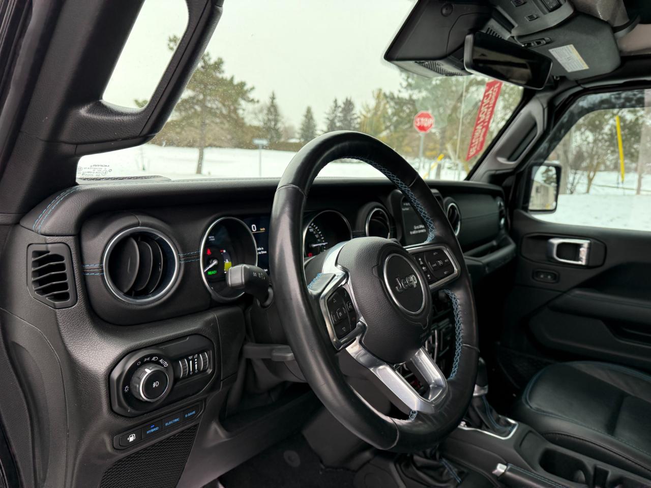 2021 Jeep Wrangler Unlimited 4xe Rubicon 4dr 4x4 Photo3