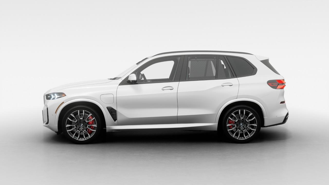 2026 BMW X5 PHEV xDrive50e 4dr All-Wheel Drive Sports Activity Vehicle Photo3