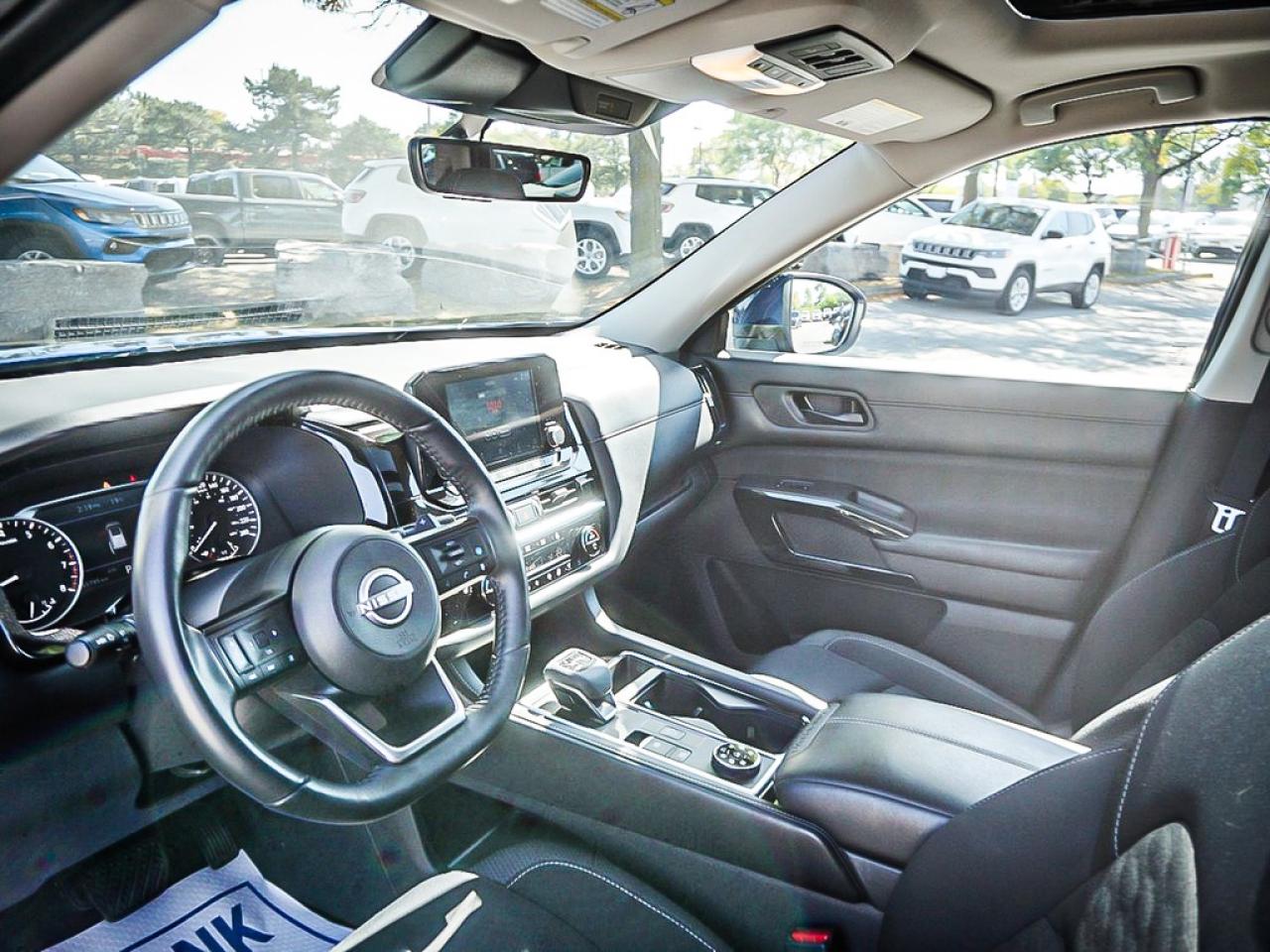 2024 Nissan Pathfinder  Photo