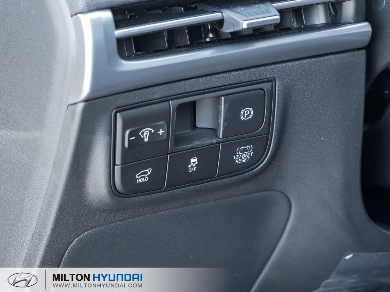 2026 Hyundai Tucson Hybrid Ultimate 4dr All-Wheel Drive Photo