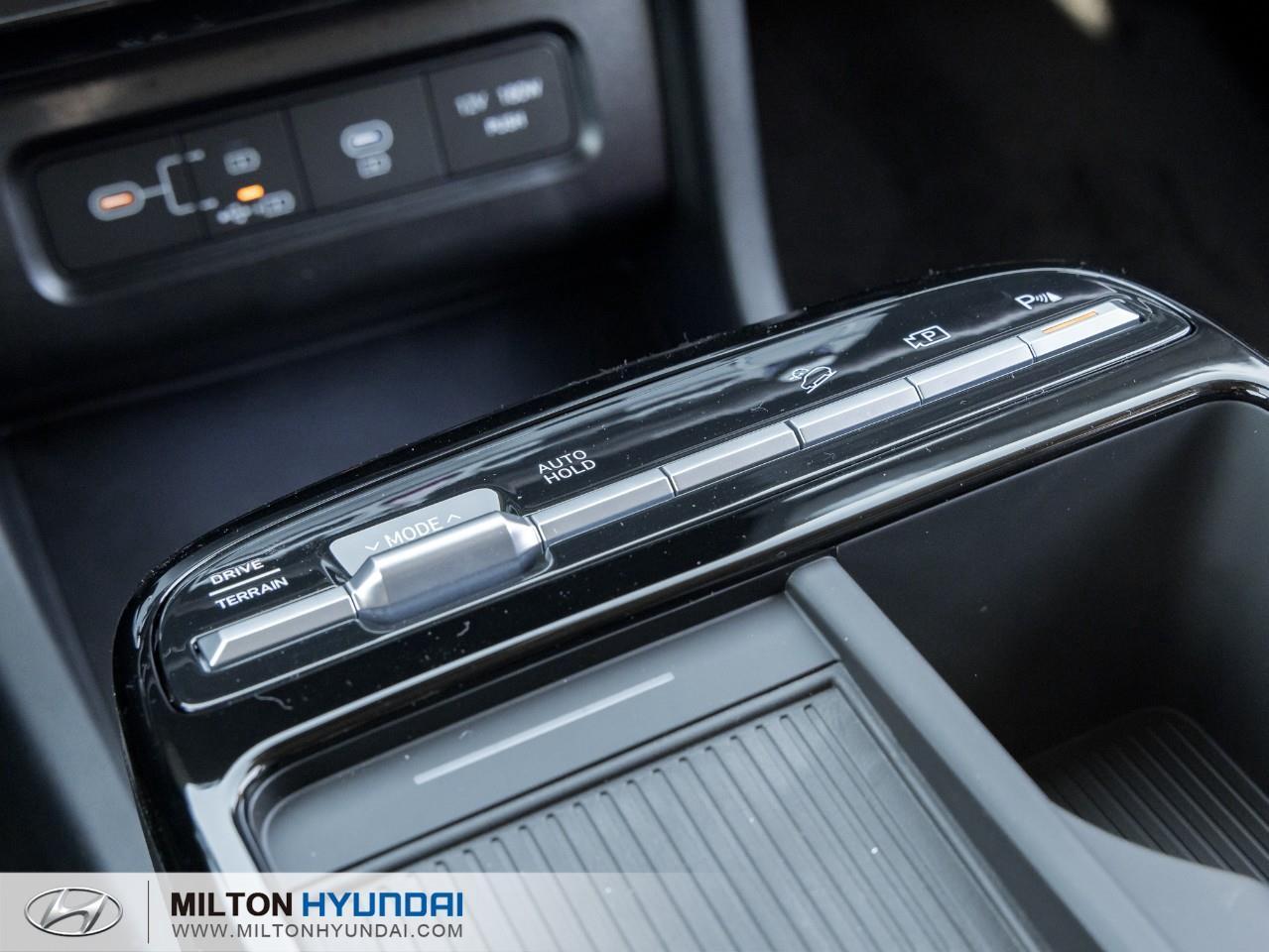 2026 Hyundai Tucson Hybrid Ultimate 4dr All-Wheel Drive Photo