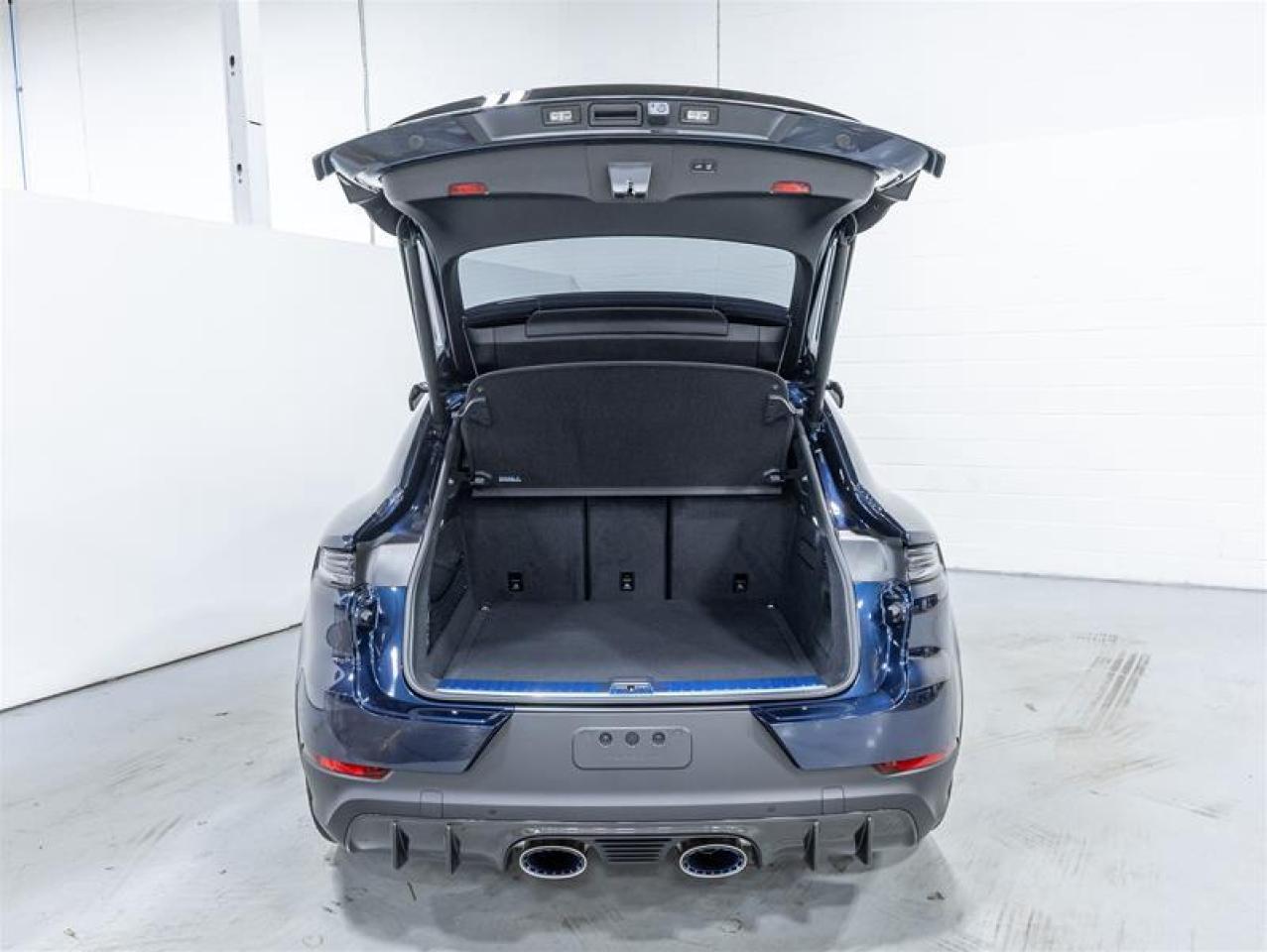 2026 Porsche Cayenne  Photo