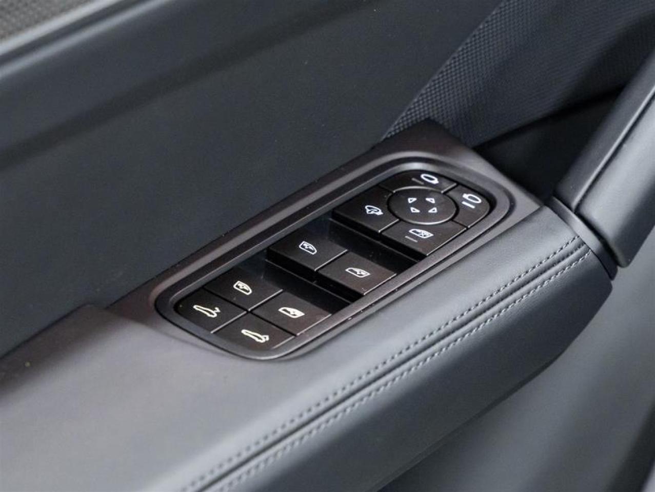 2026 Porsche Cayenne  Photo