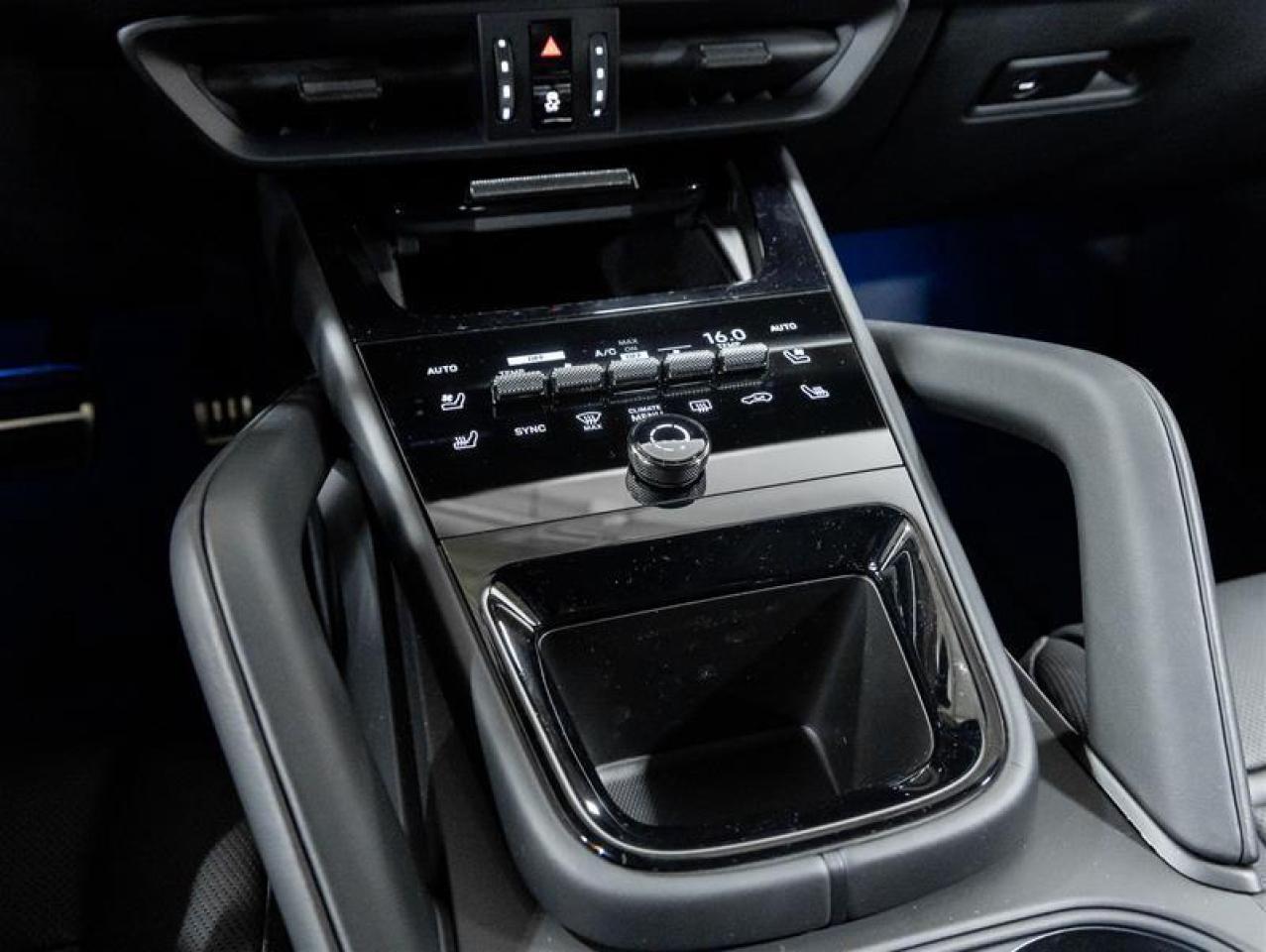 2026 Porsche Cayenne  Photo