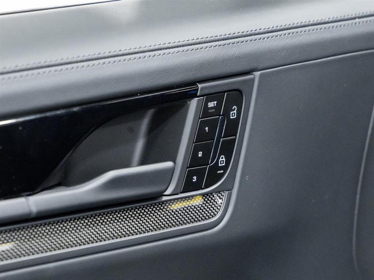 2026 Porsche Cayenne  Photo