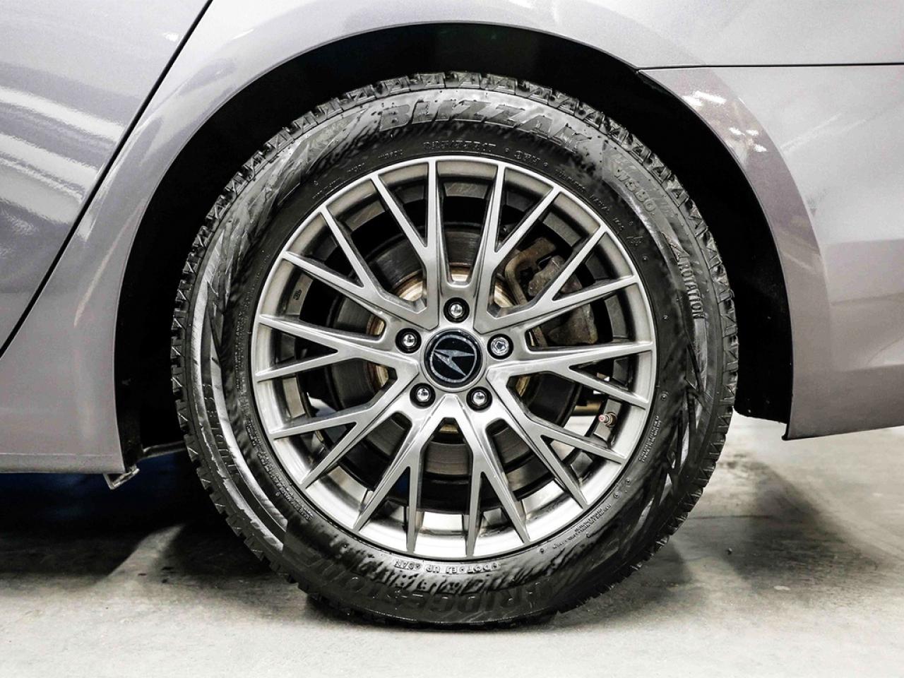 2018 Acura TLX  Photo