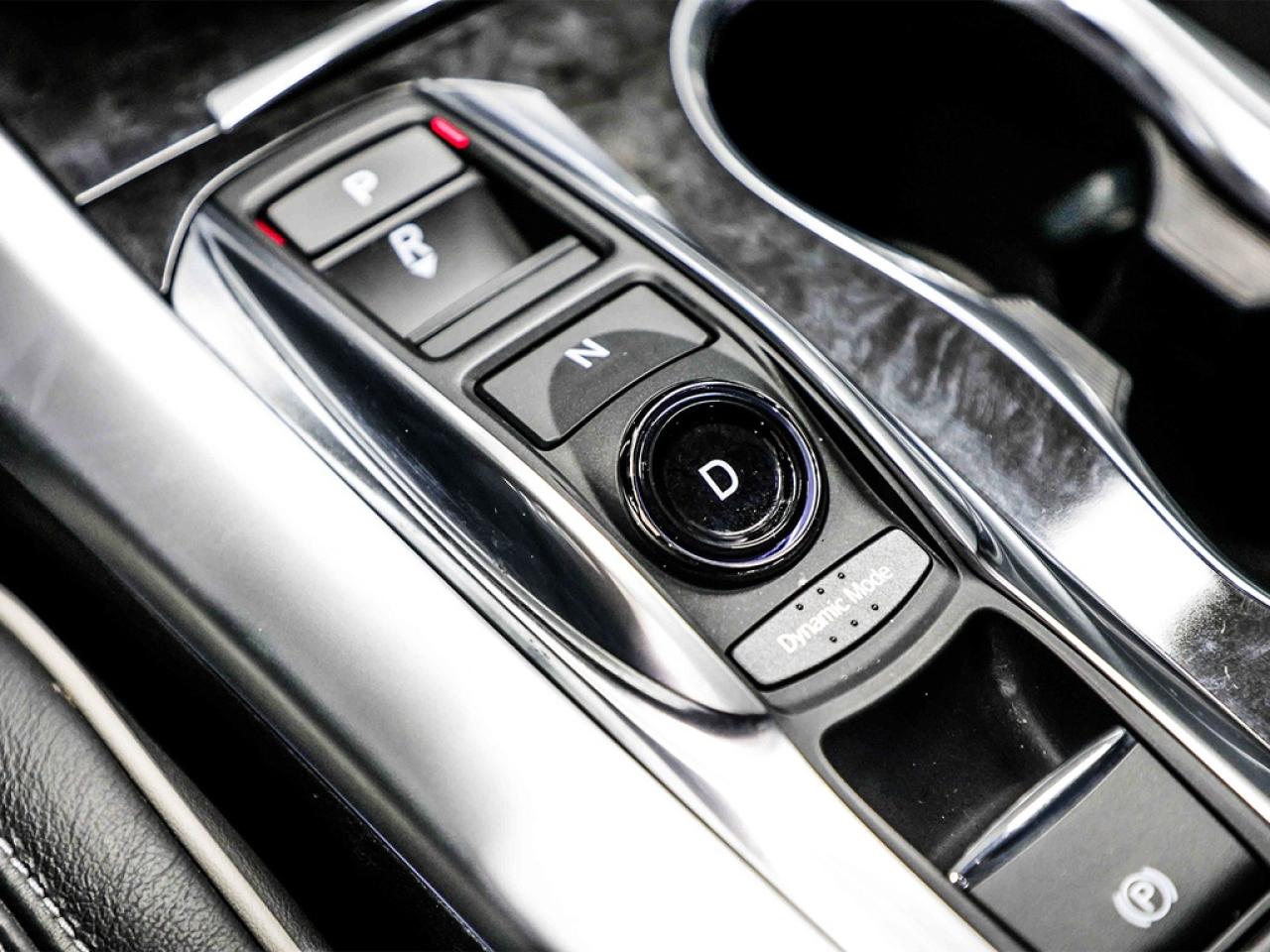 2018 Acura TLX  Photo