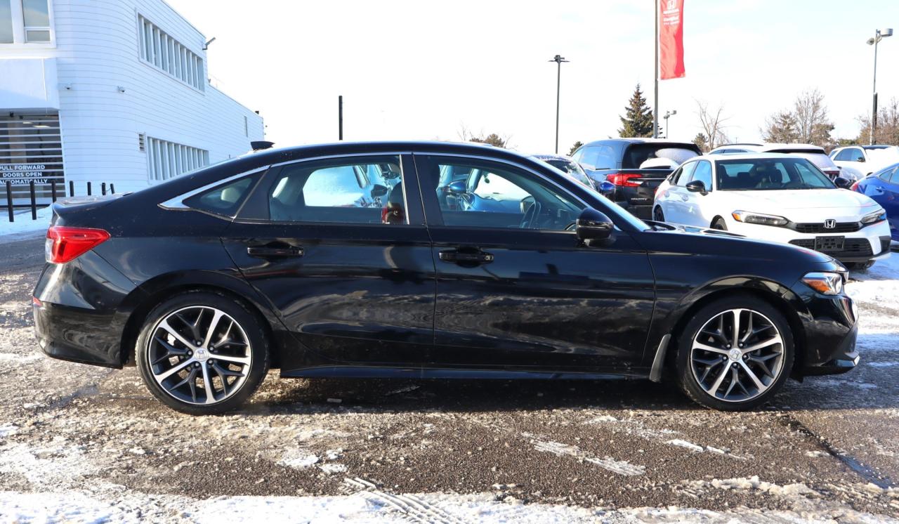 2022 Honda Civic Touring 4dr Sedan Photo