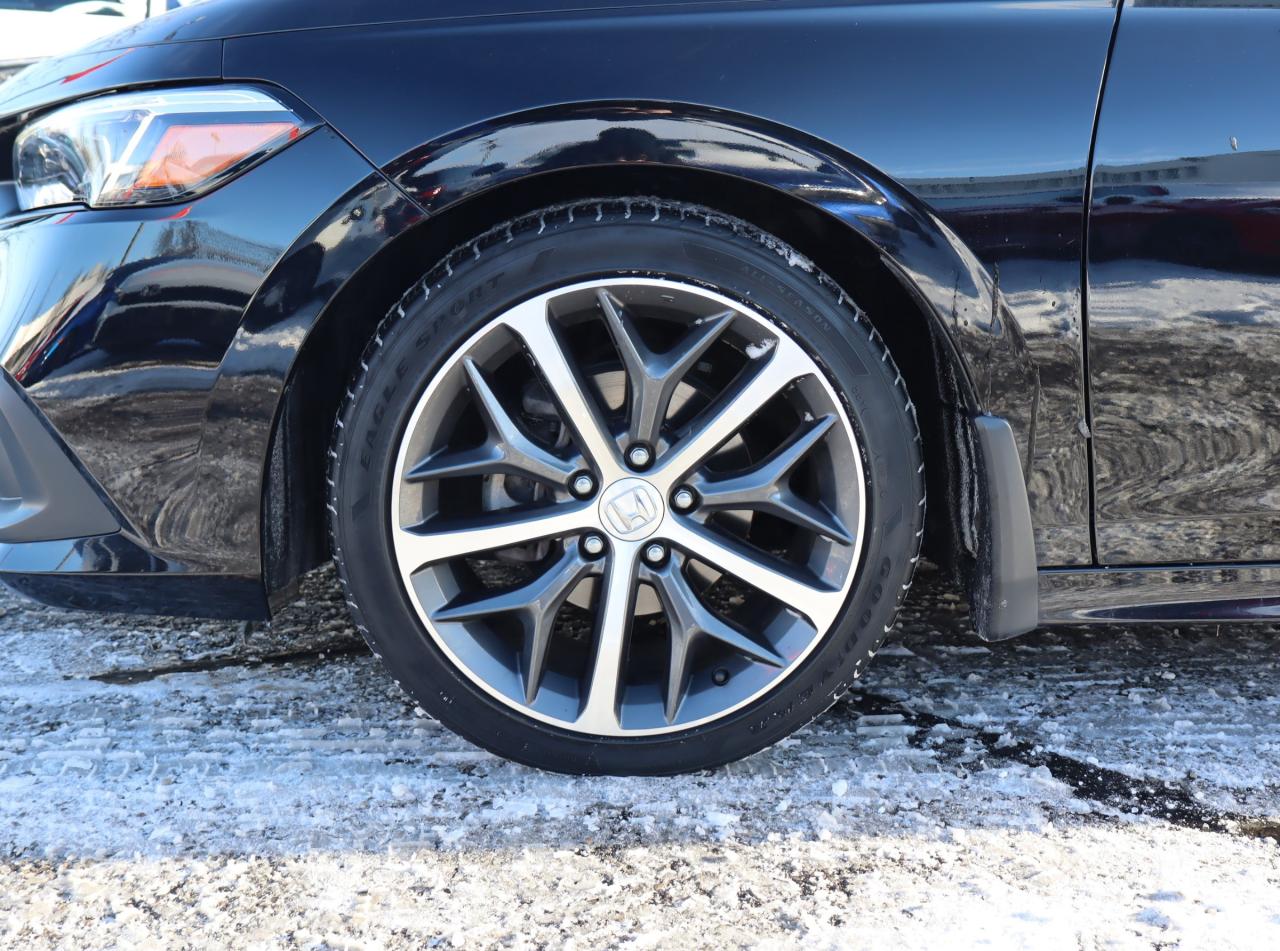 2022 Honda Civic Touring 4dr Sedan Photo