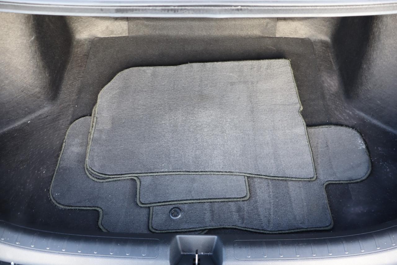 2022 Honda Civic Touring 4dr Sedan Photo