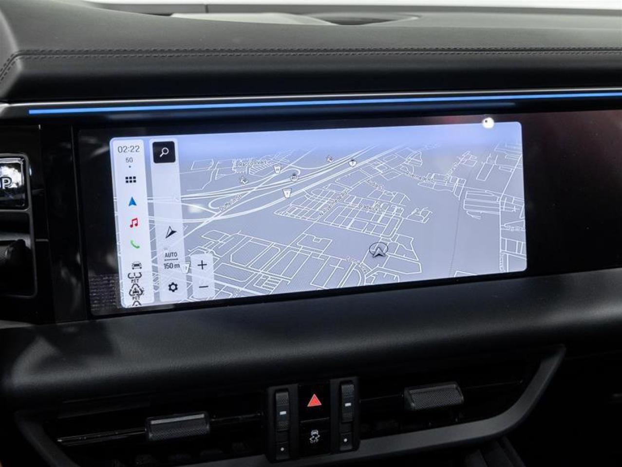 2024 Porsche Macan  Photo