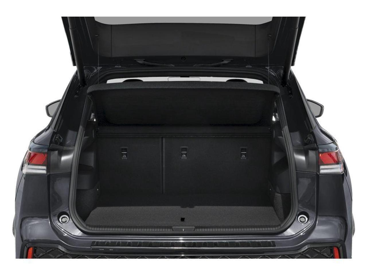 2026 Volkswagen Tiguan Comfortline R-Line Black Edition 4dr All-Wheel Drive 4MOTION Photo